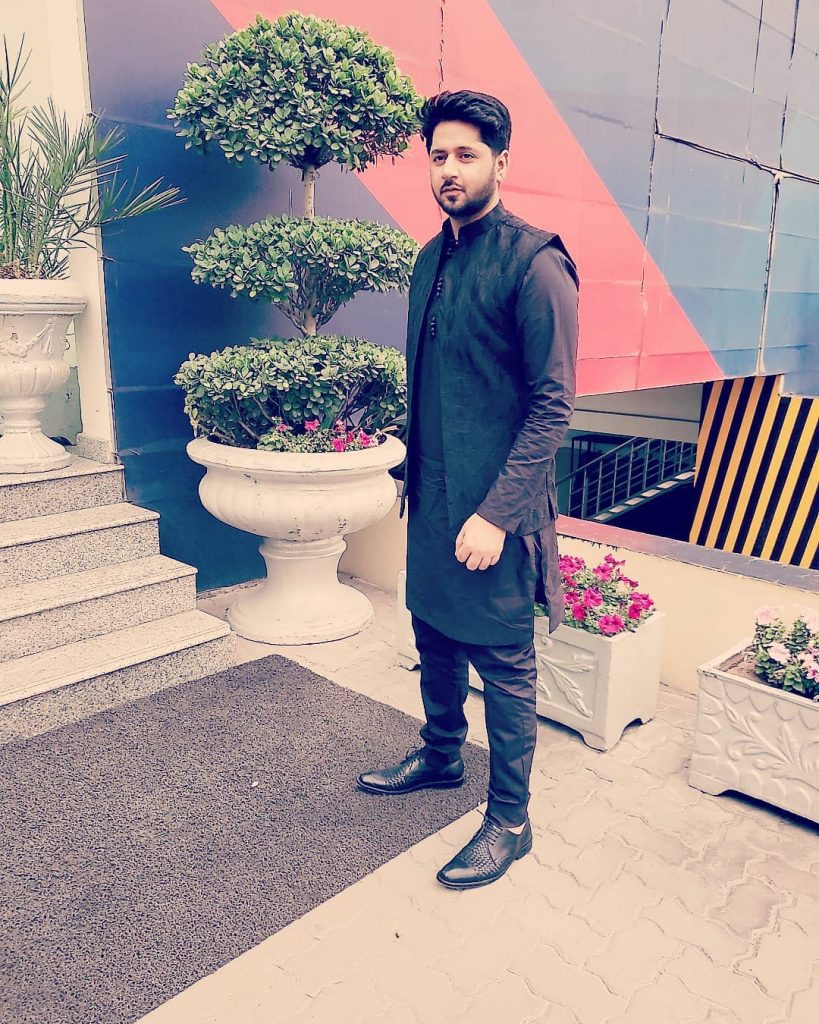 Fans Loved Imran Ashraf's Funny Reply To Mariyam Nafees