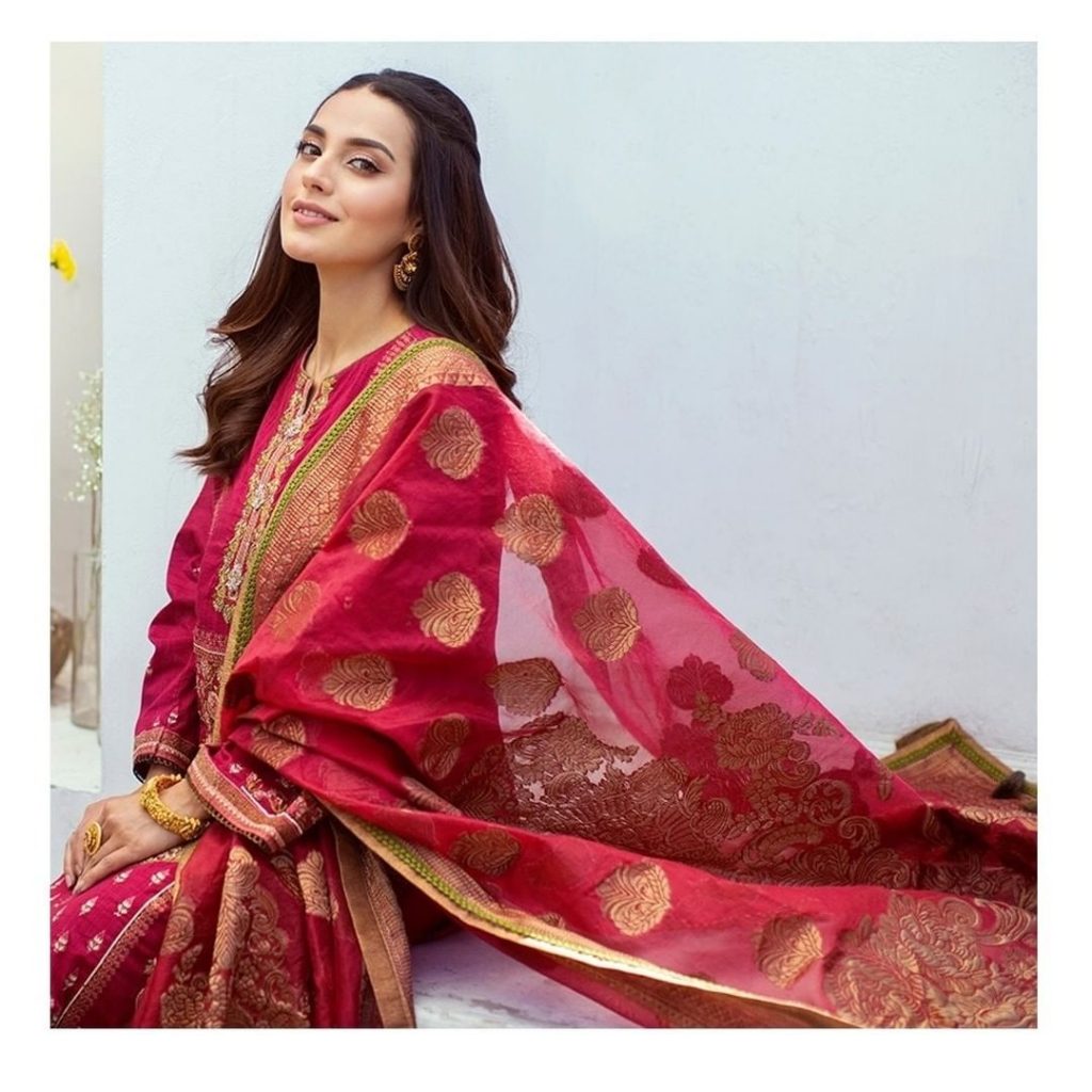 Rang Rasiya Premium Lawn Collection Featuring Iqra Aziz