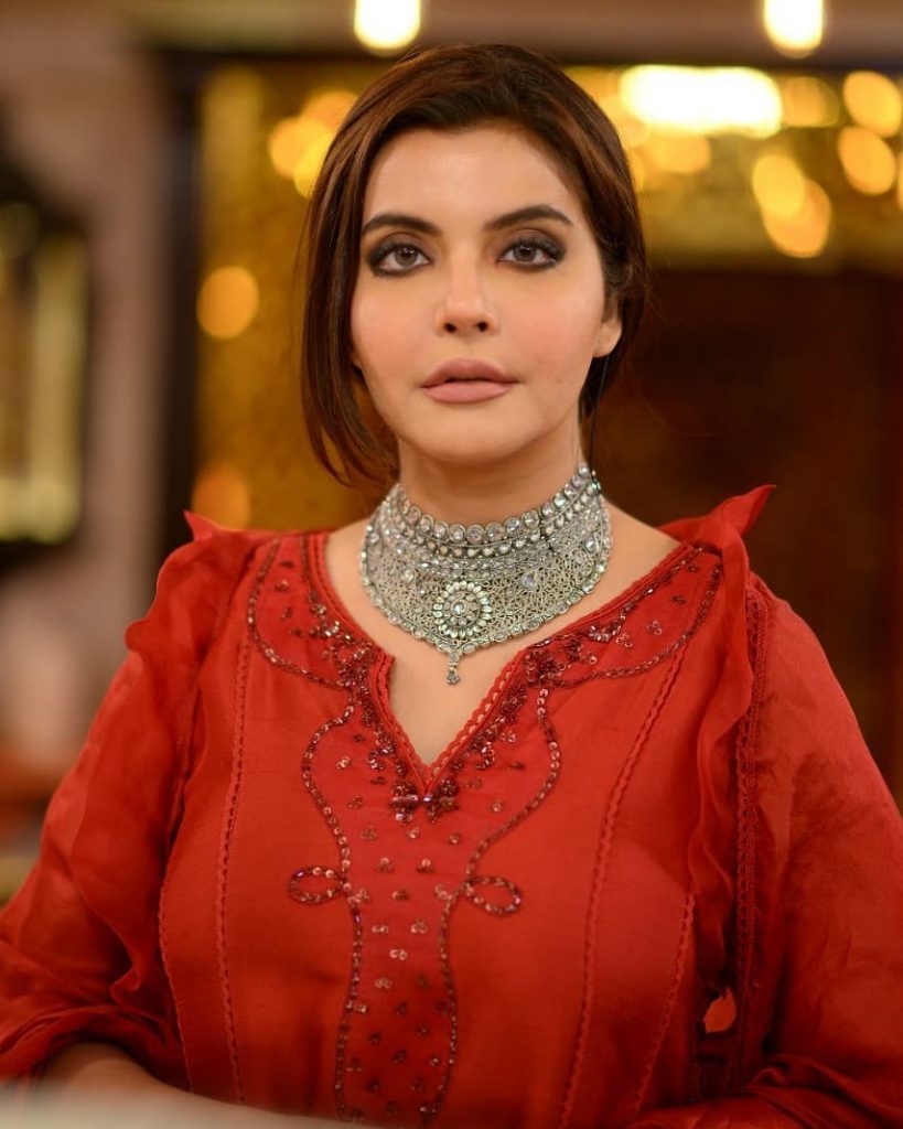 Nida Yasir Beautiful Looks From GMP Shaan-e-Suhoor