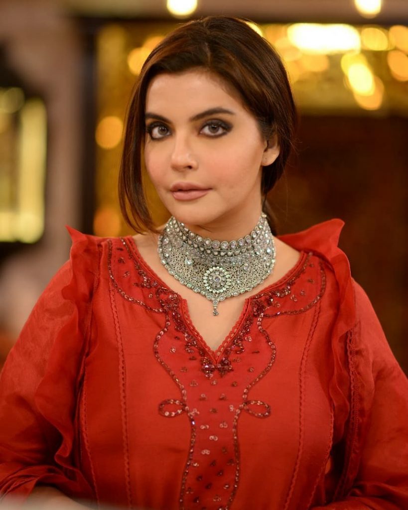 Nida Yasir Beautiful Looks From GMP Shaan-e-Suhoor