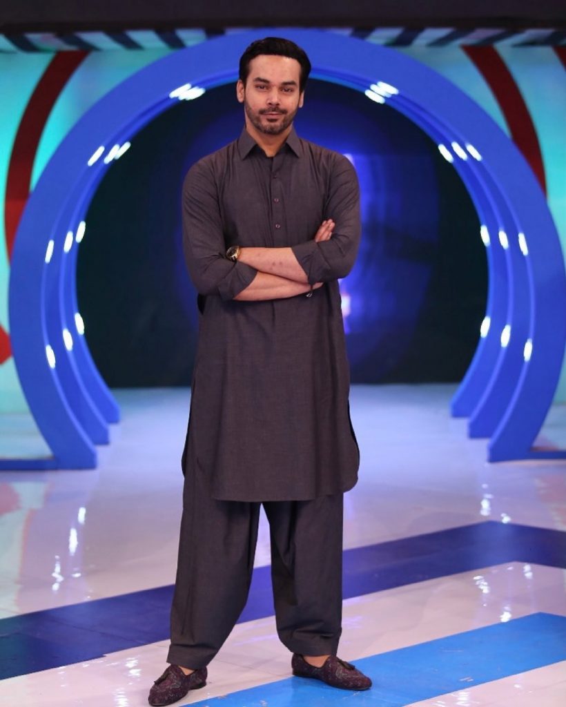 Celebrities' Pictures From The Set Of Jeeto Pakistan
