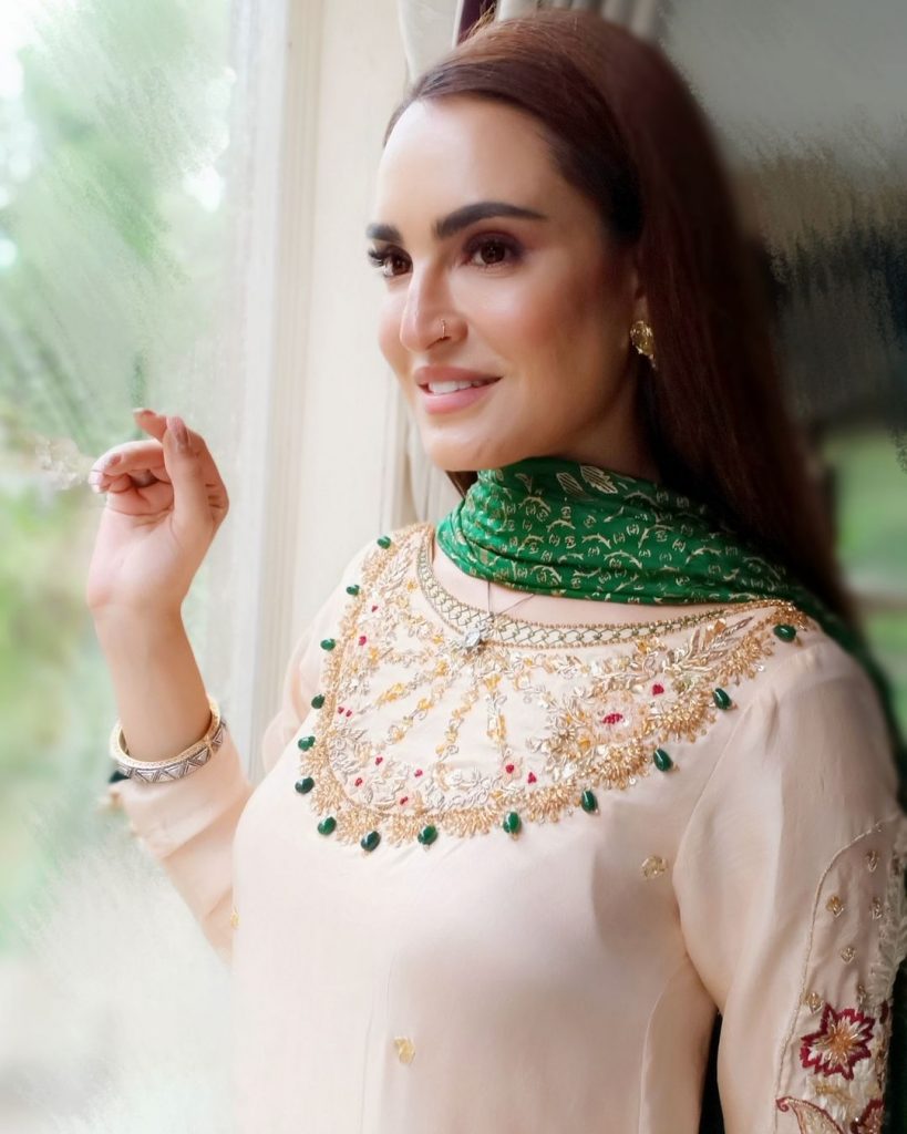 Nadia Hussain Supports Cosmetic Surgery