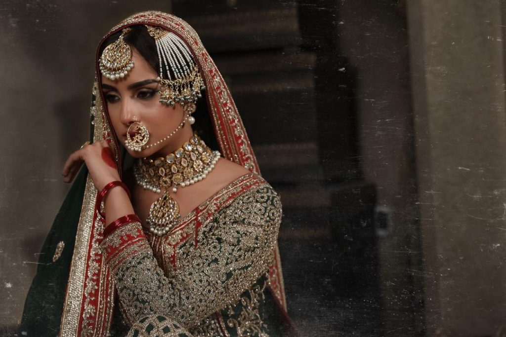 Nimra Khan Dolls Up As A Traditional Bride In Her Latest Shoot