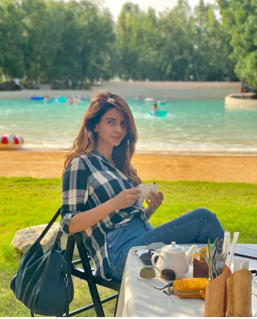 Saba Qamar Recreational Time With Family