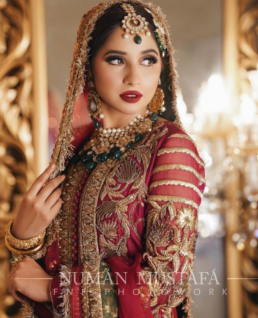 Sabeena Farooq Radiates Charm In Her Latest Bridal Shoot