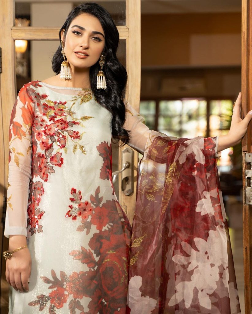 Lulusar Eid Luxe Featuring Sarah Khan