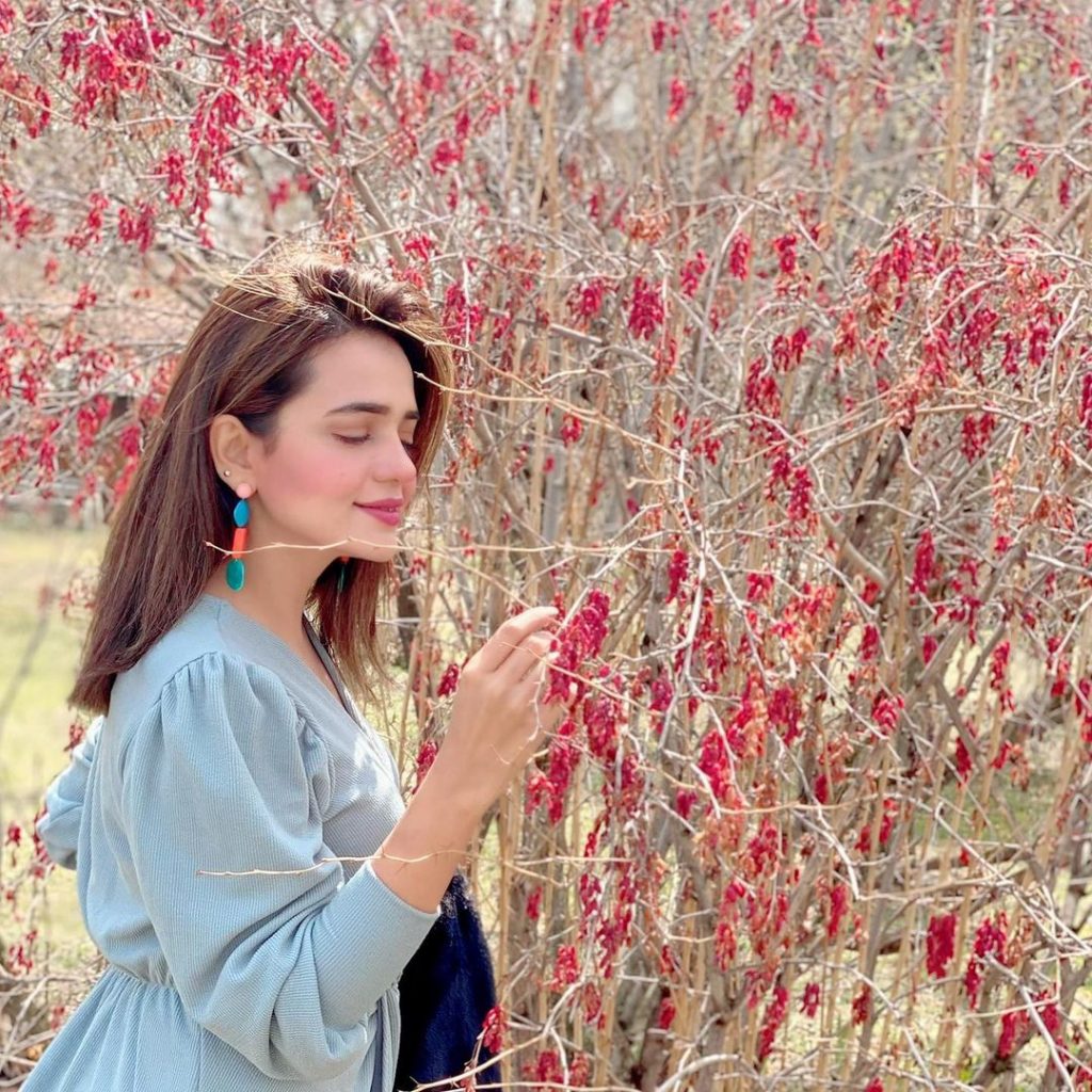 Sumbul Iqbal Beautiful Pictures From Turkey