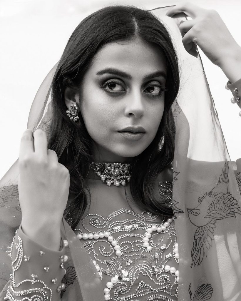 Yashma Gill Looks Drop Dead Gorgeous In Her Latest Shoot