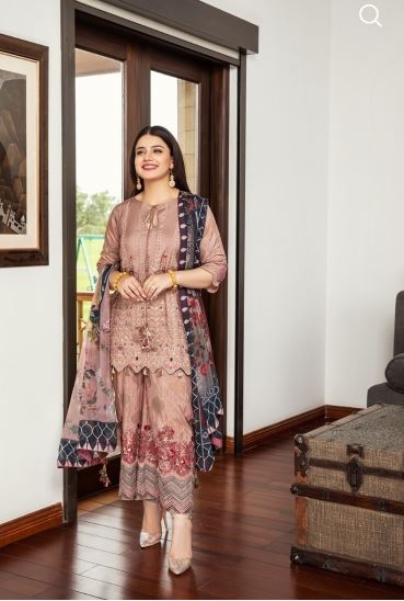 Nishat Linen's Latest Luxury Collection Featuring Zara Noor Abbas