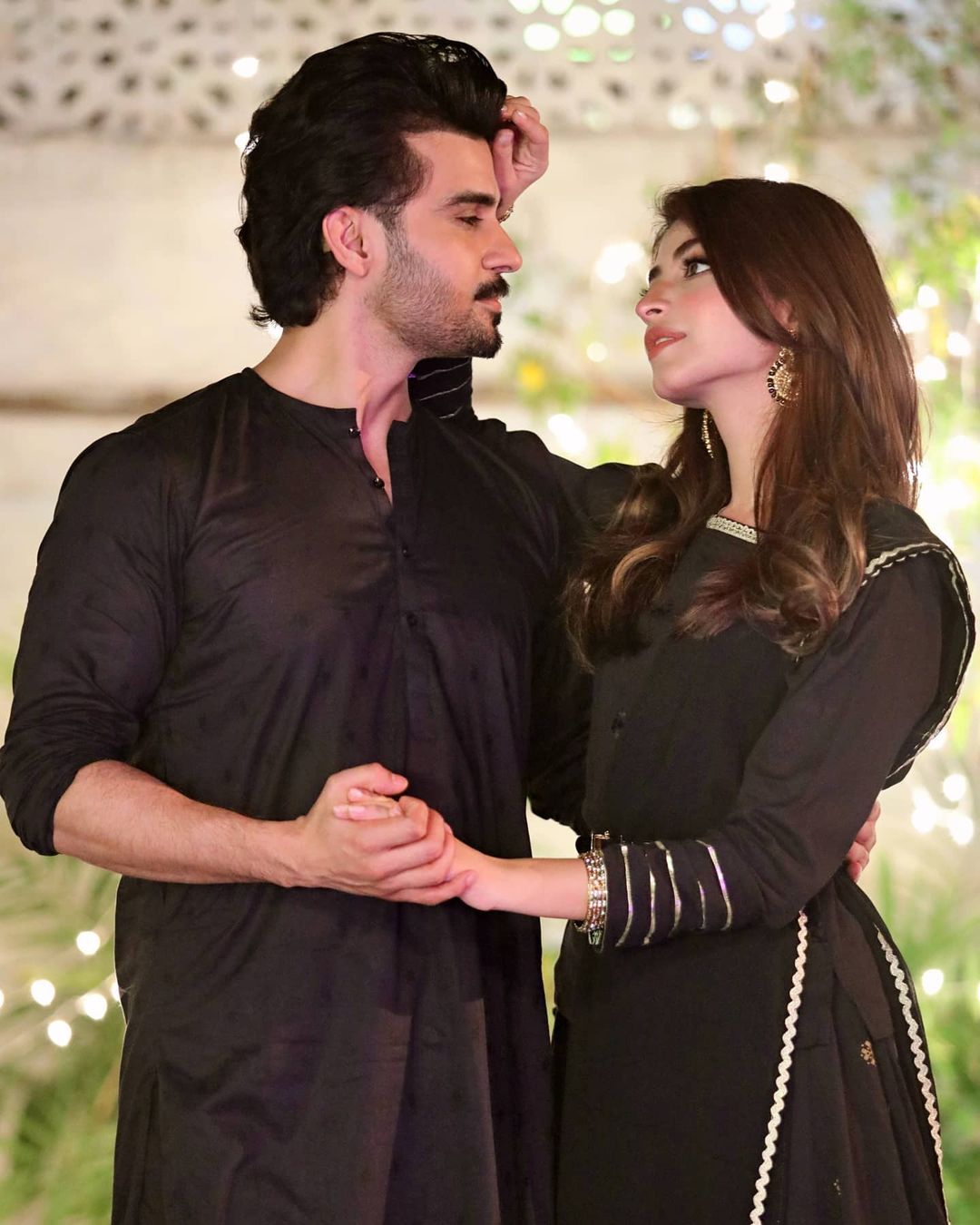 Azmaish Azmaish Drama BTS Pictures | Reviewit.pk