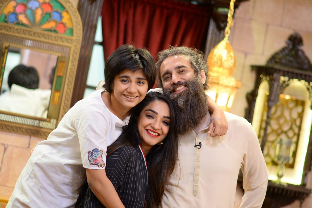 Ali Noor With His Wife Mandana And Daughter At Shan-e-Sahoor