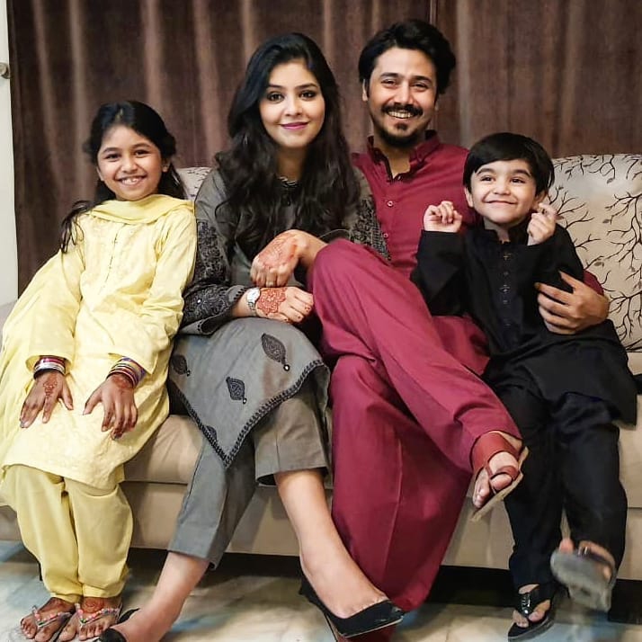 Drama Serial Wafa-Be-Mol - Cast In Real Life