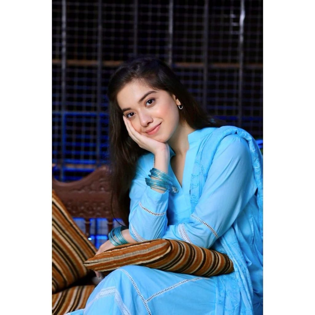 Latest Beautiful Clicks Of Arisha Razi Khan
