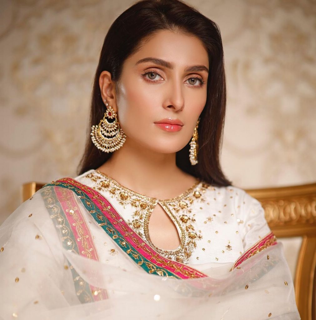 Stunning Pictures Of Ayeza Khan Celebrating Eid-ul-Fitr Day 2