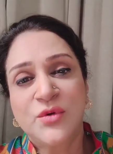 Bushra Ansari's First Statement After The Death Of Her Sister