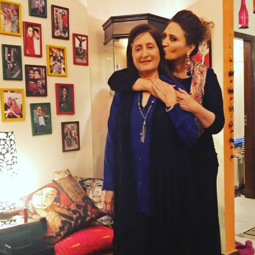 Bushra Ansari's First Statement After The Death Of Her Sister