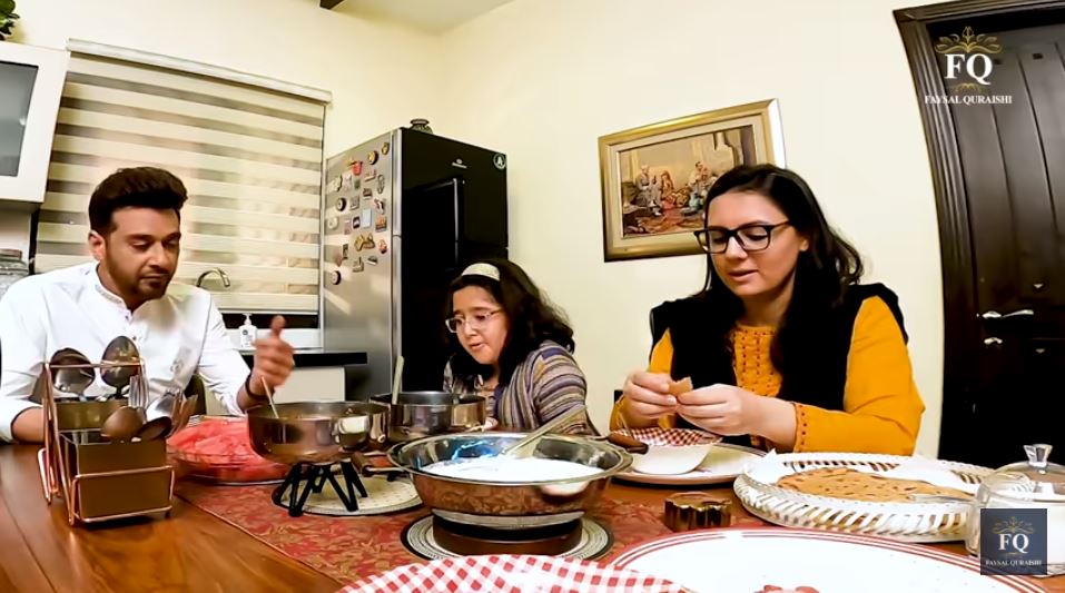 Beautiful Pictures Of Faysal Quraishi And His Family Enjoying Sehri Together