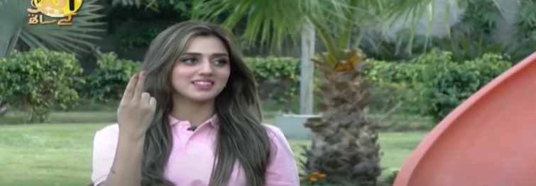 Jannat Mirza's Statement On Tik Tok Craze Taking Lives - Public Reaction