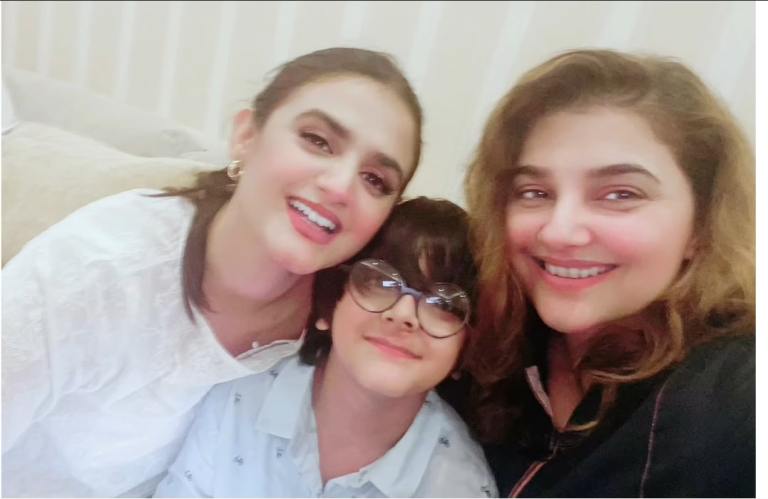 Javeria Saud Hosted A Sehri Night For Hira Mani