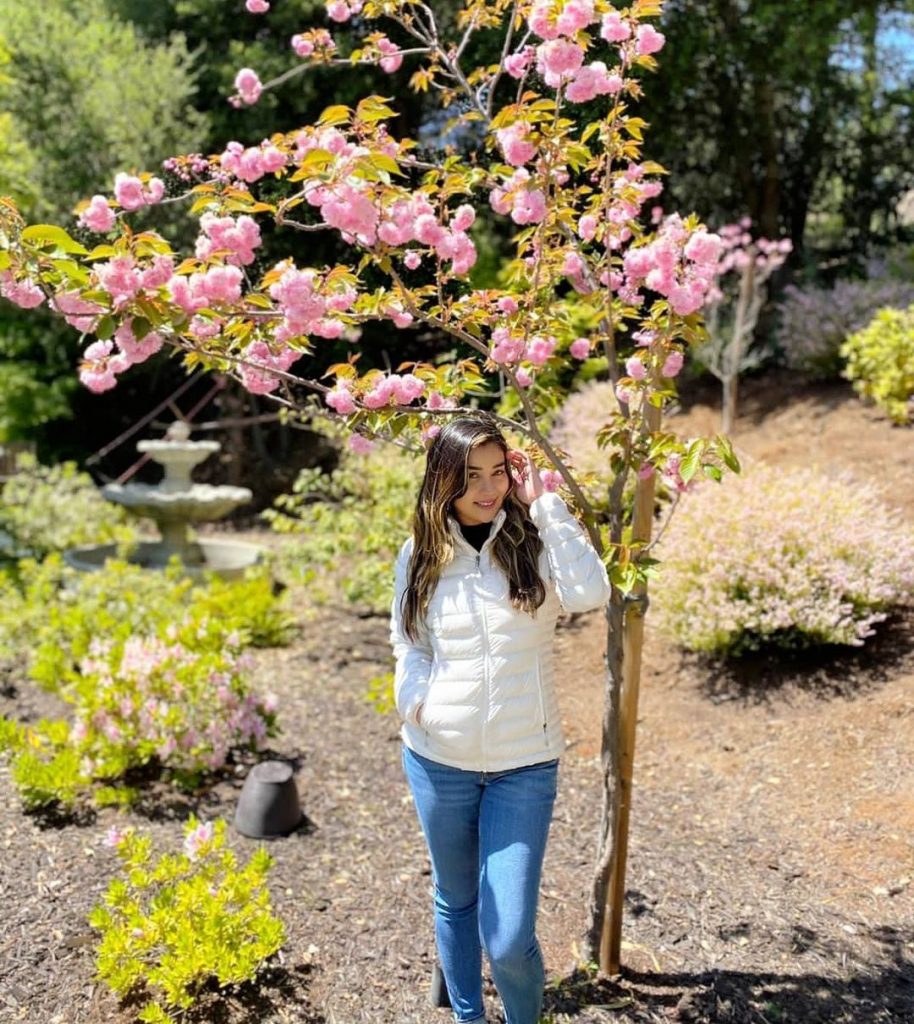 Komal Rizvi Beautiful Pictures From California