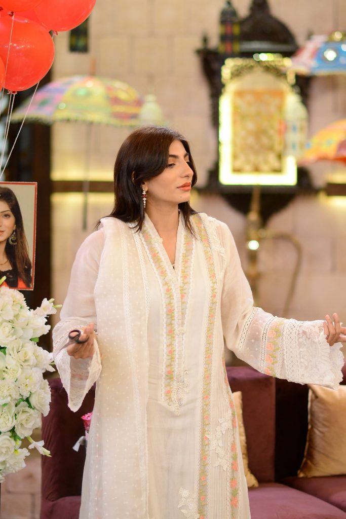 Mariam Ansari With Her Husband Owais Khan At The Set Of Shan-e-Suhoor