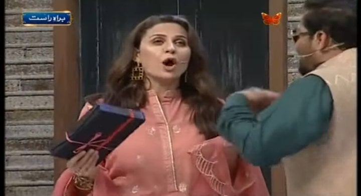 Why Nausheen Shah Got Angry On Aamir Liaquat During Live Show