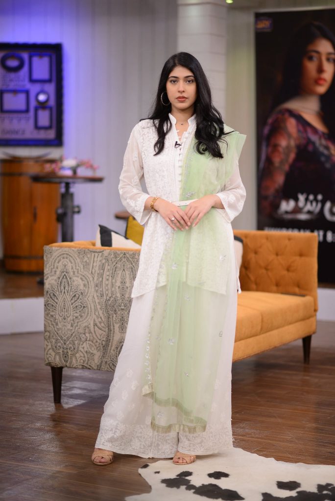 Cast Of Drama Serial "Neeli Zinda Hai" At GMP