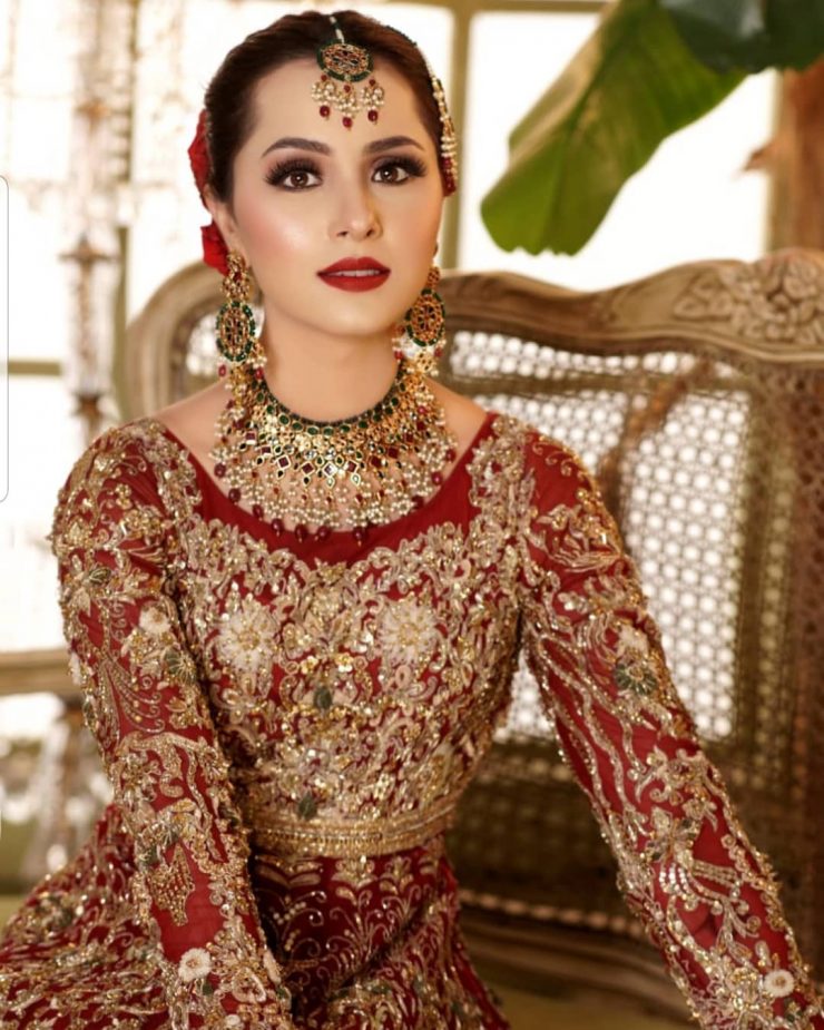 Nimra Khan Looks Regal In A Deep Red Bridal Ensemble Reviewitpk 2568