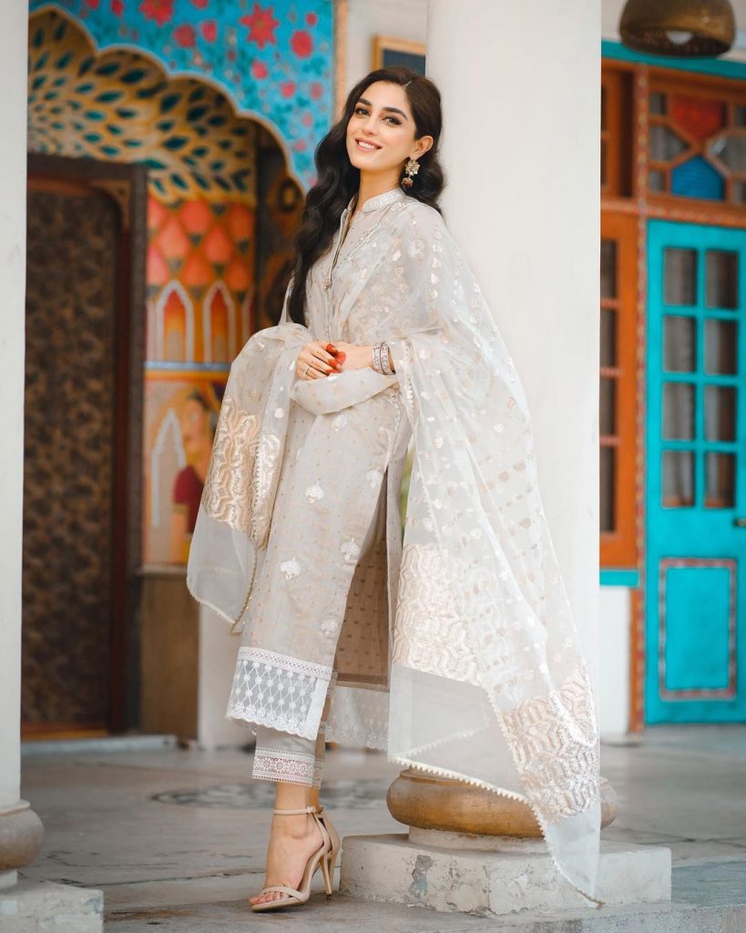 Maya Ali Looked Regal In These Eid Pictures