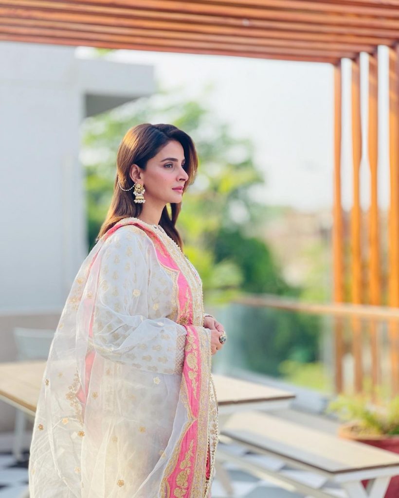 Bewitching Pictures Of Pakistani Celebrities From Eid-ul-Fitar Day 1