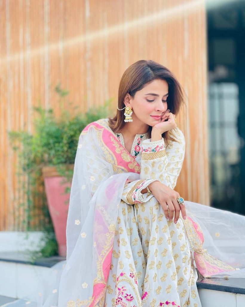 Bewitching Pictures Of Pakistani Celebrities From Eid-ul-Fitar Day 1