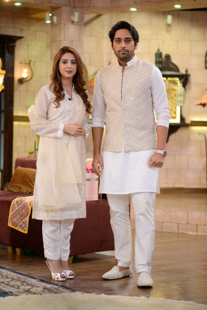 Salman Saeed With His Wife Aleena At The Set Of Shan-e-Suhoor