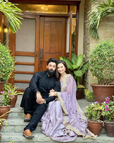 Sana Javed and Umair Jaswal Eid Day Pictures | Reviewit.pk