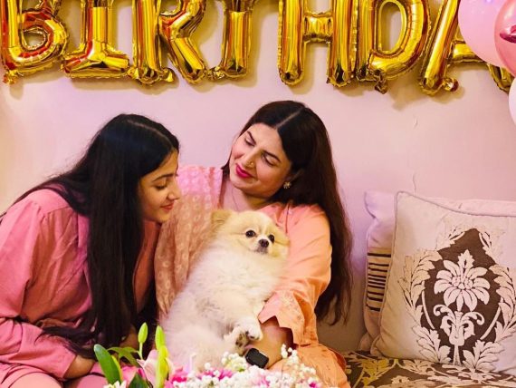 Shagufta Ijaz Beautiful Pictures From Her Birthday | Reviewit.pk