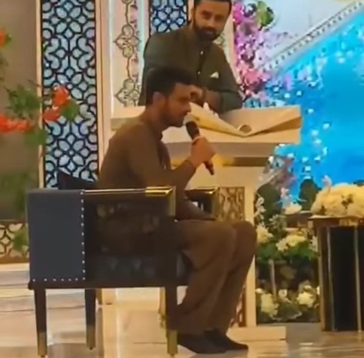 Shoaib Malik Reciting Beautiful Naat On The Set Of Shan-e-Ramazan