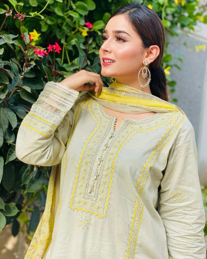 Latest Beautiful Clicks Of Actress Sumaiyya Bukhsh