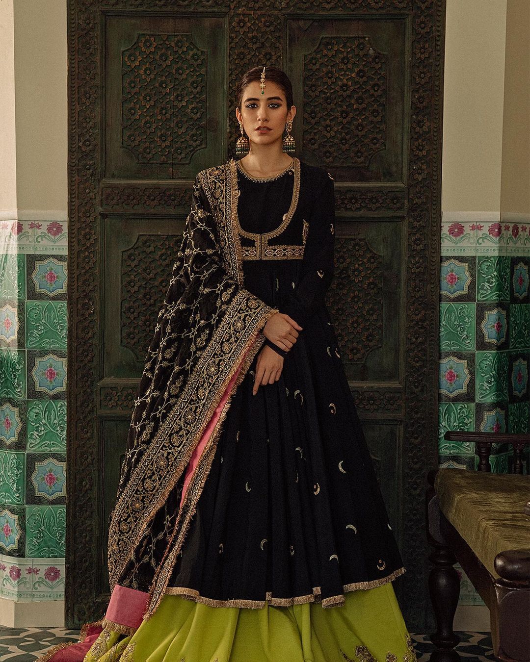 Black formal outlet dresses pakistani