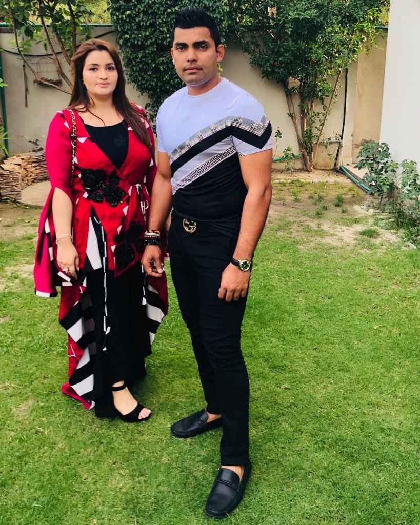 Umar Akmal Family Pictures