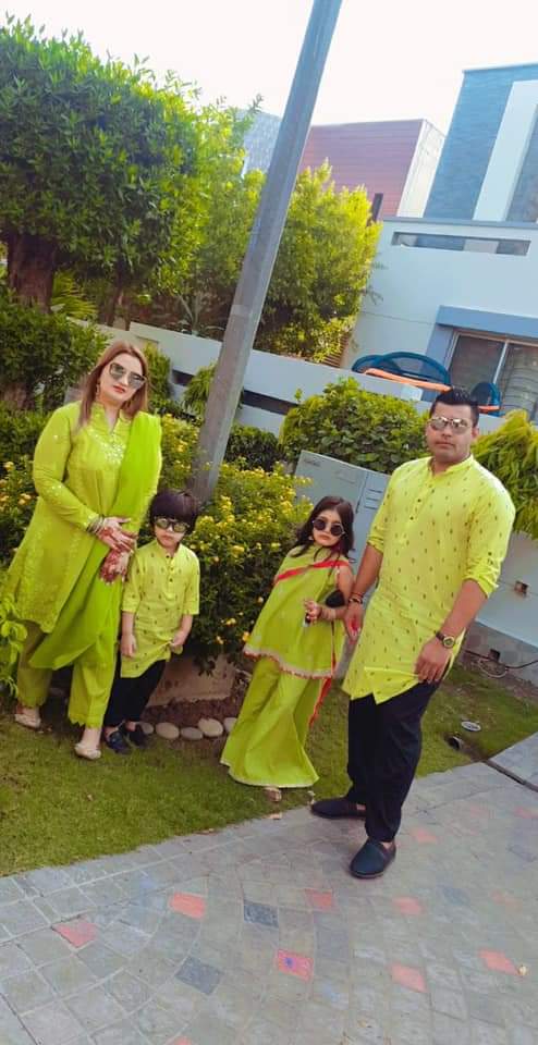 Umar Akmal Family Pictures
