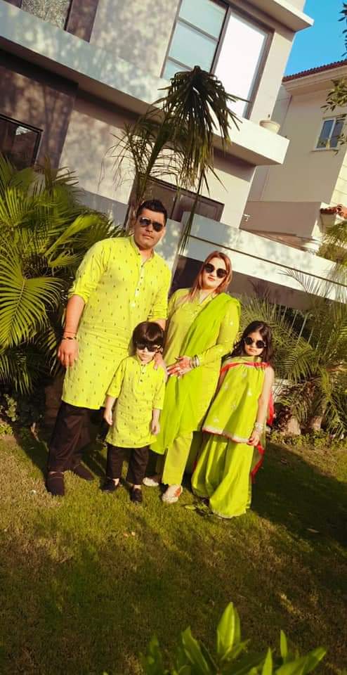 Umar Akmal Family Pictures