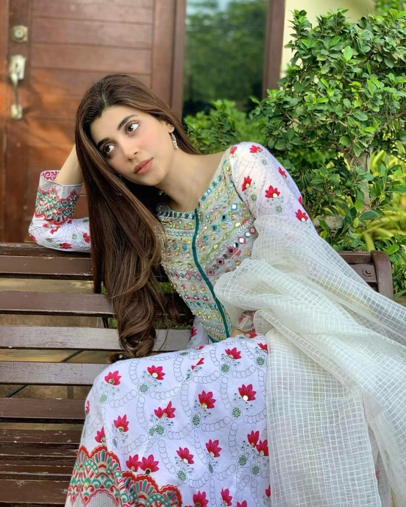 Fans Are Worried About The Health Of Urwa Hocane