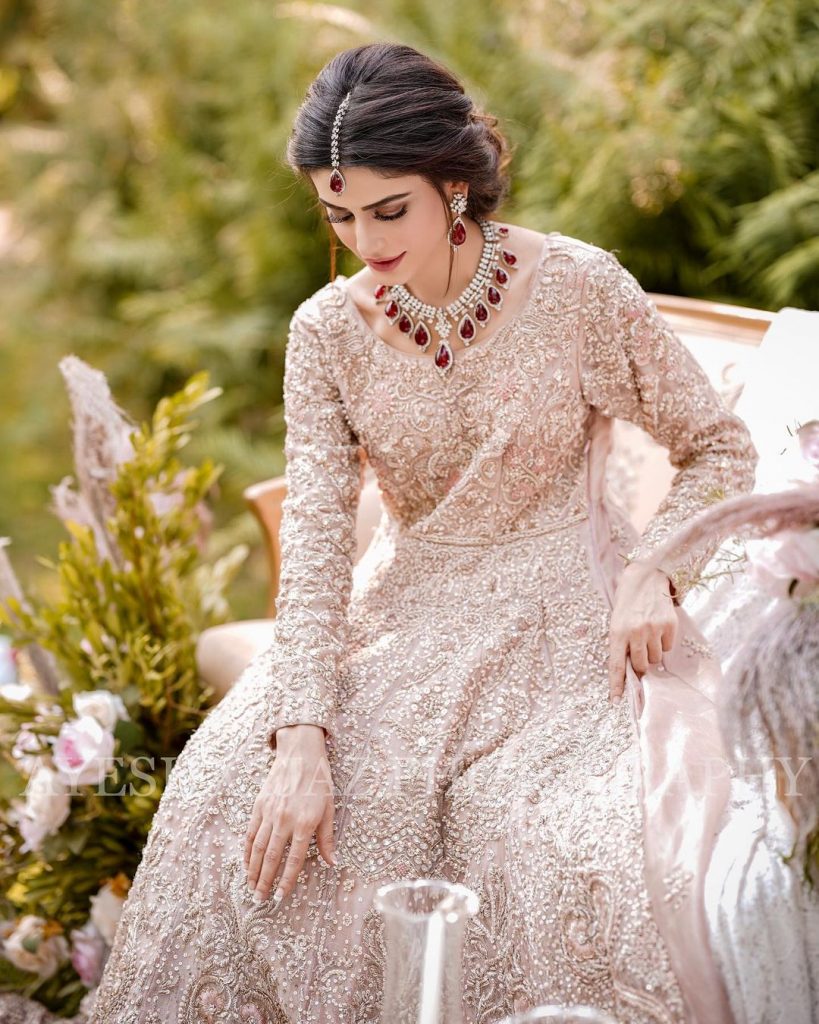 Zubab Rana Stunned In The Bridal Attire By Waqar Asghar