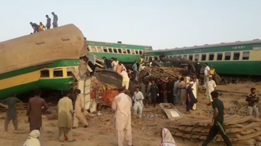 Ghotki Train Incident - Celebrities Reaction