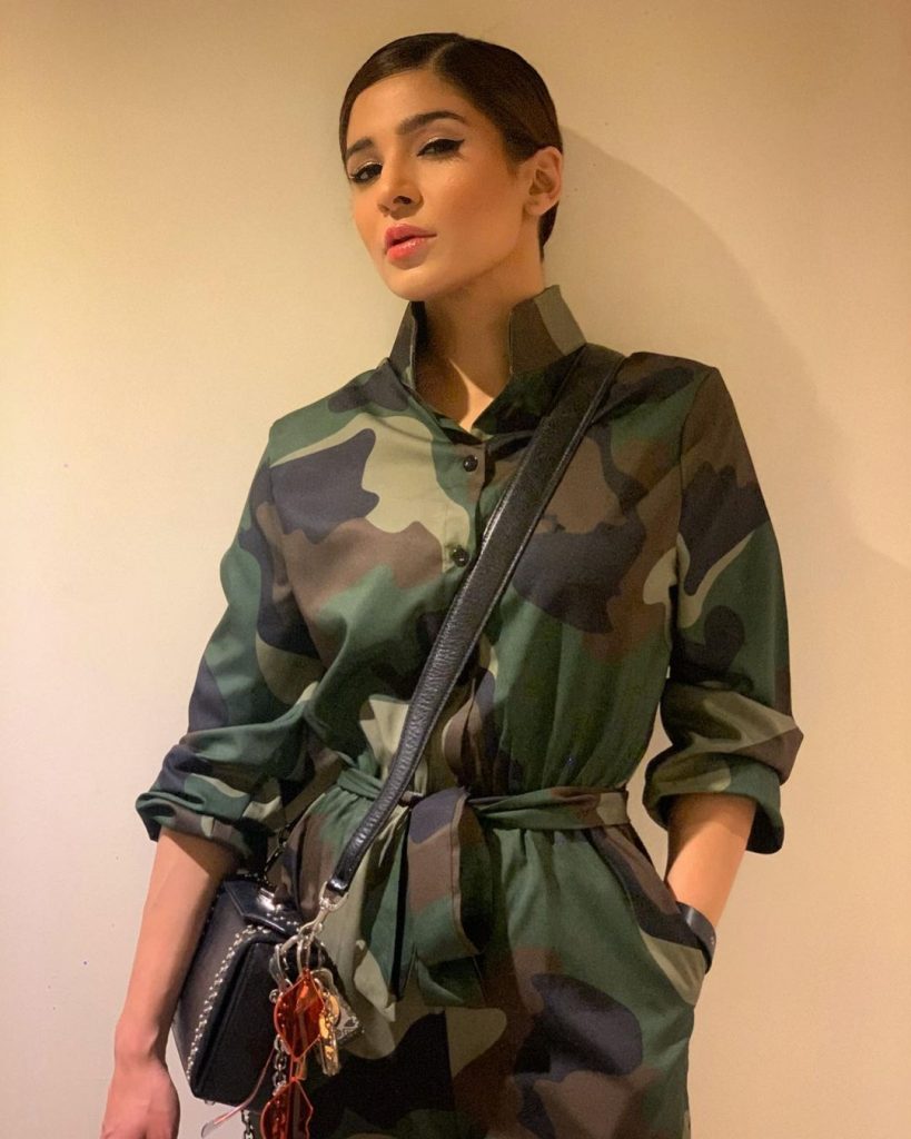 Ayesha Omar Shares Beautiful Pictures From Northern Areas