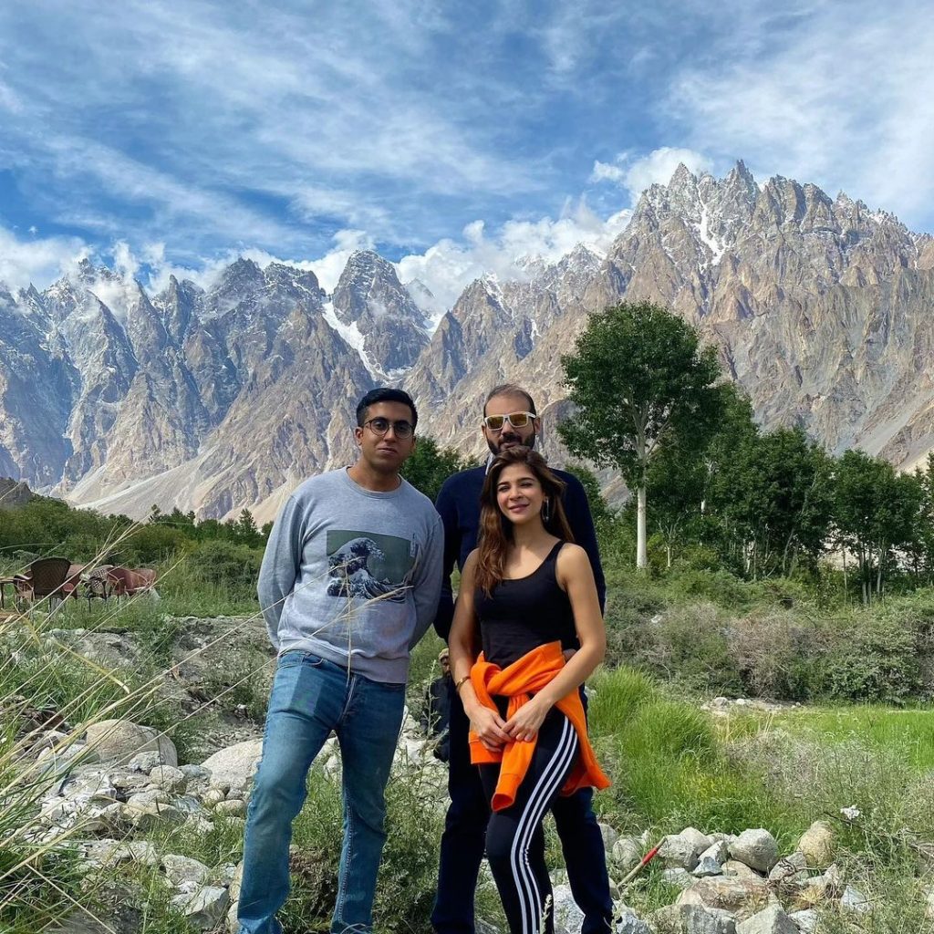 Ayesha Omar Pictures From Passu