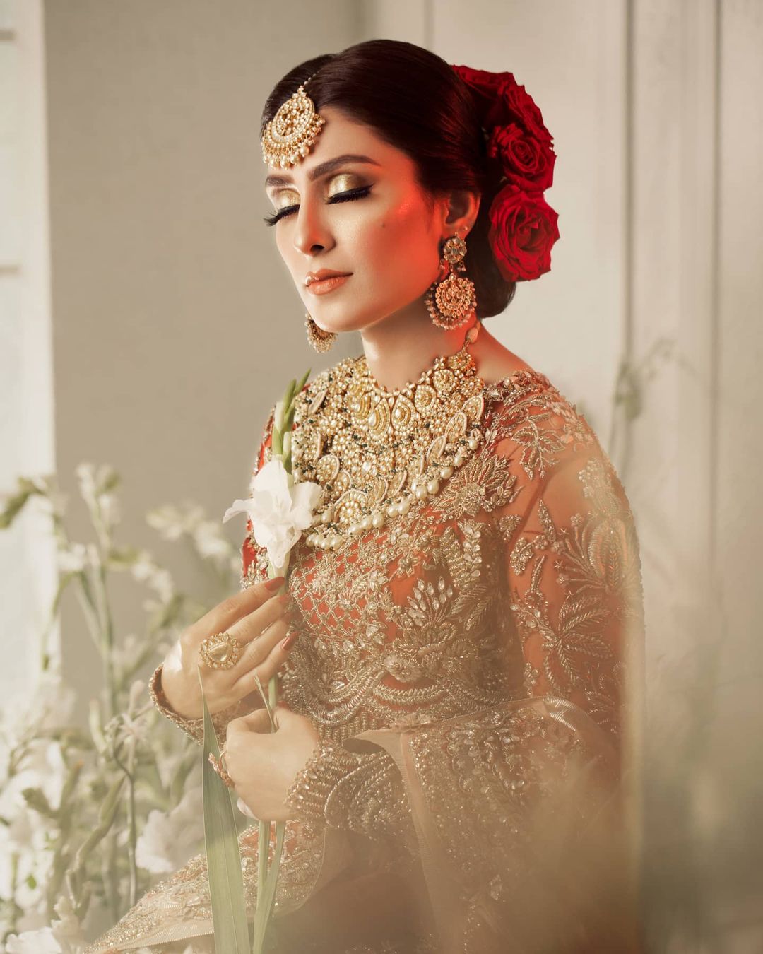 Ayeza Khan Nails Eloquent Charm In her Latest Bridal Shoot