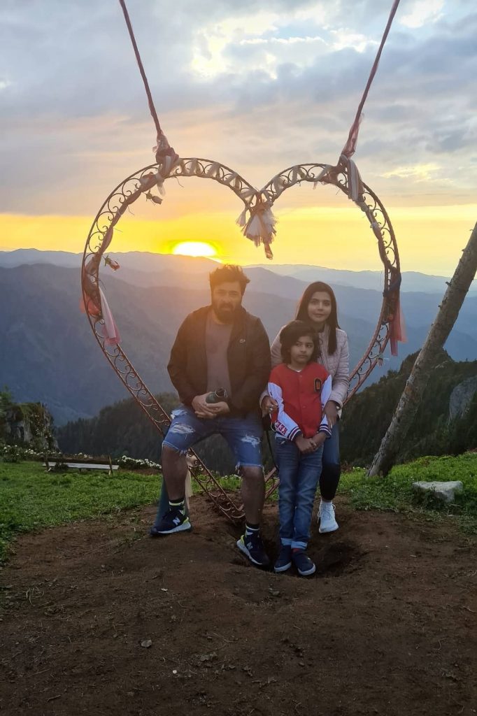 Nida Yasir And Yasir Nawaz Pictures From Rize Turkey