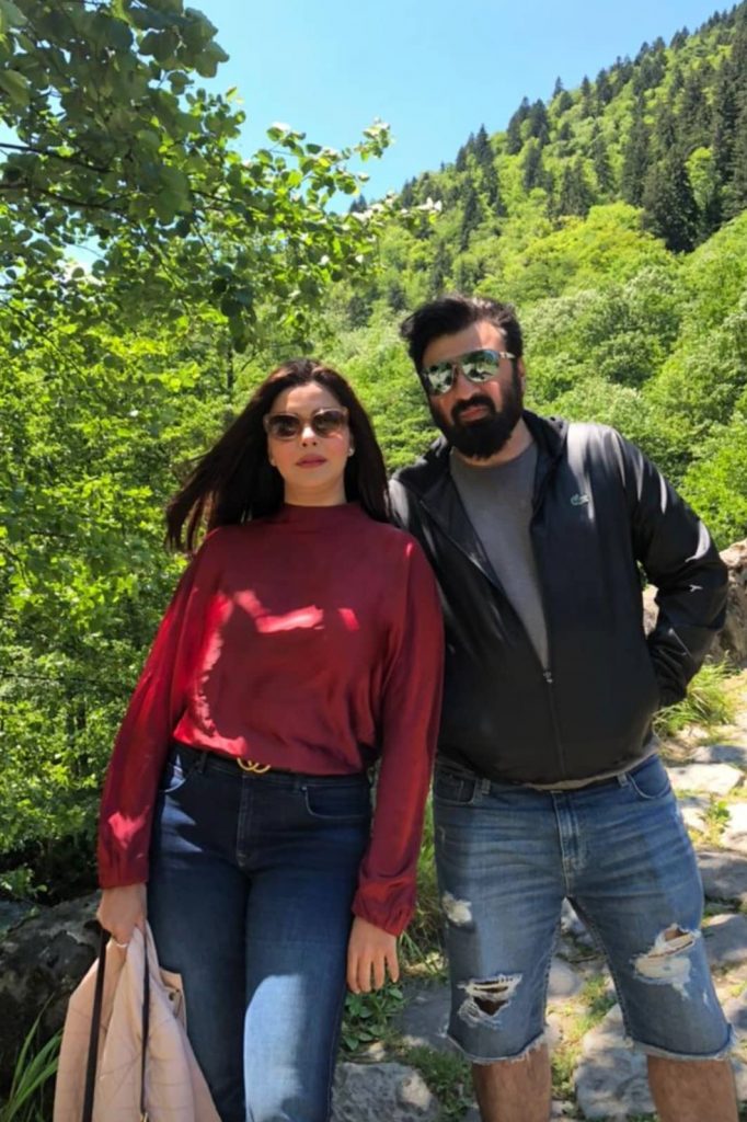 Nida Yasir And Yasir Nawaz Pictures From Rize Turkey