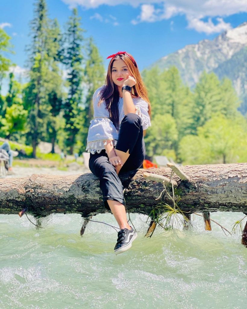 Rabeeca Khan Beautiful Pictures From Kumrat Valley