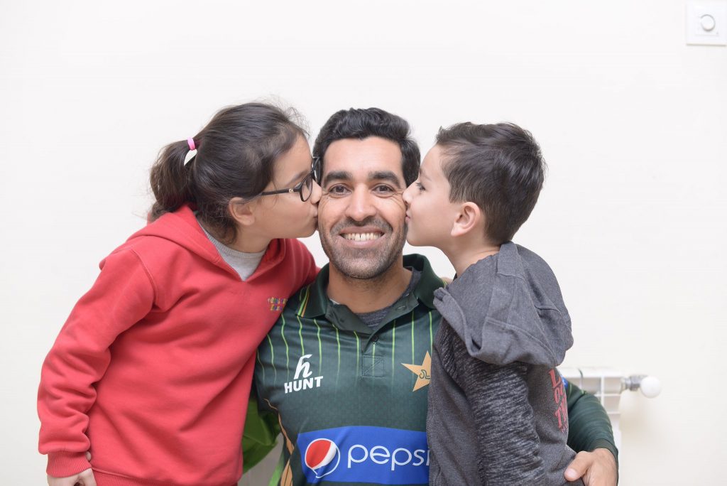 Umar Gul Adorable Pictures With His Kids